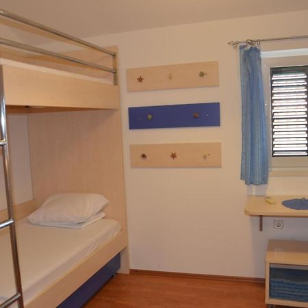 Apartman Ananda Bol - 2 Bedrooms, 7 Beds Exterior photo