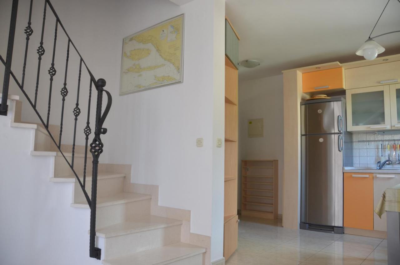 Apartman Ananda Bol - 2 Bedrooms, 7 Beds Exterior photo